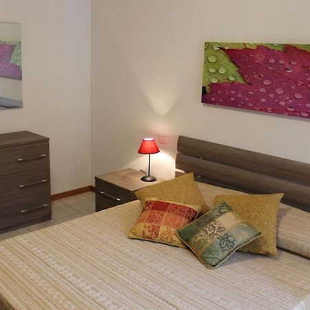 شقة Casa Di Chiara بسكييرا ديل غاردا المظهر الخارجي الصورة